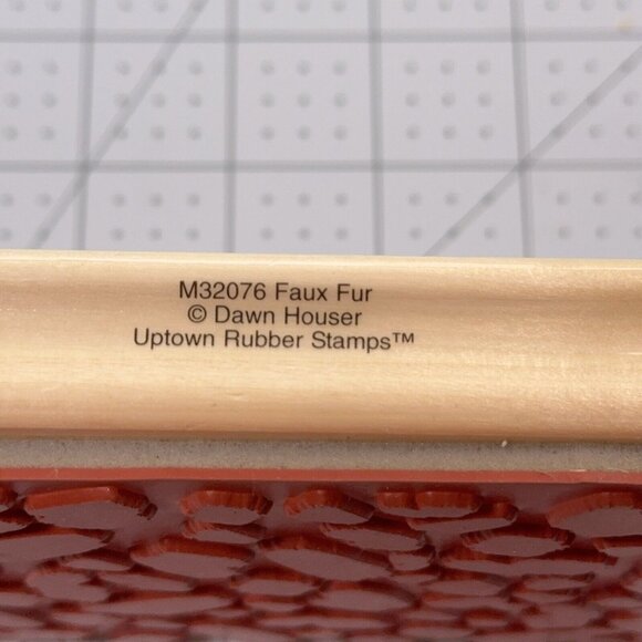 Dawn Houser Faux Fur Rubber Stamp Cow Cheetah Animal Print Large M32076 Craft - Picture 3 of 4